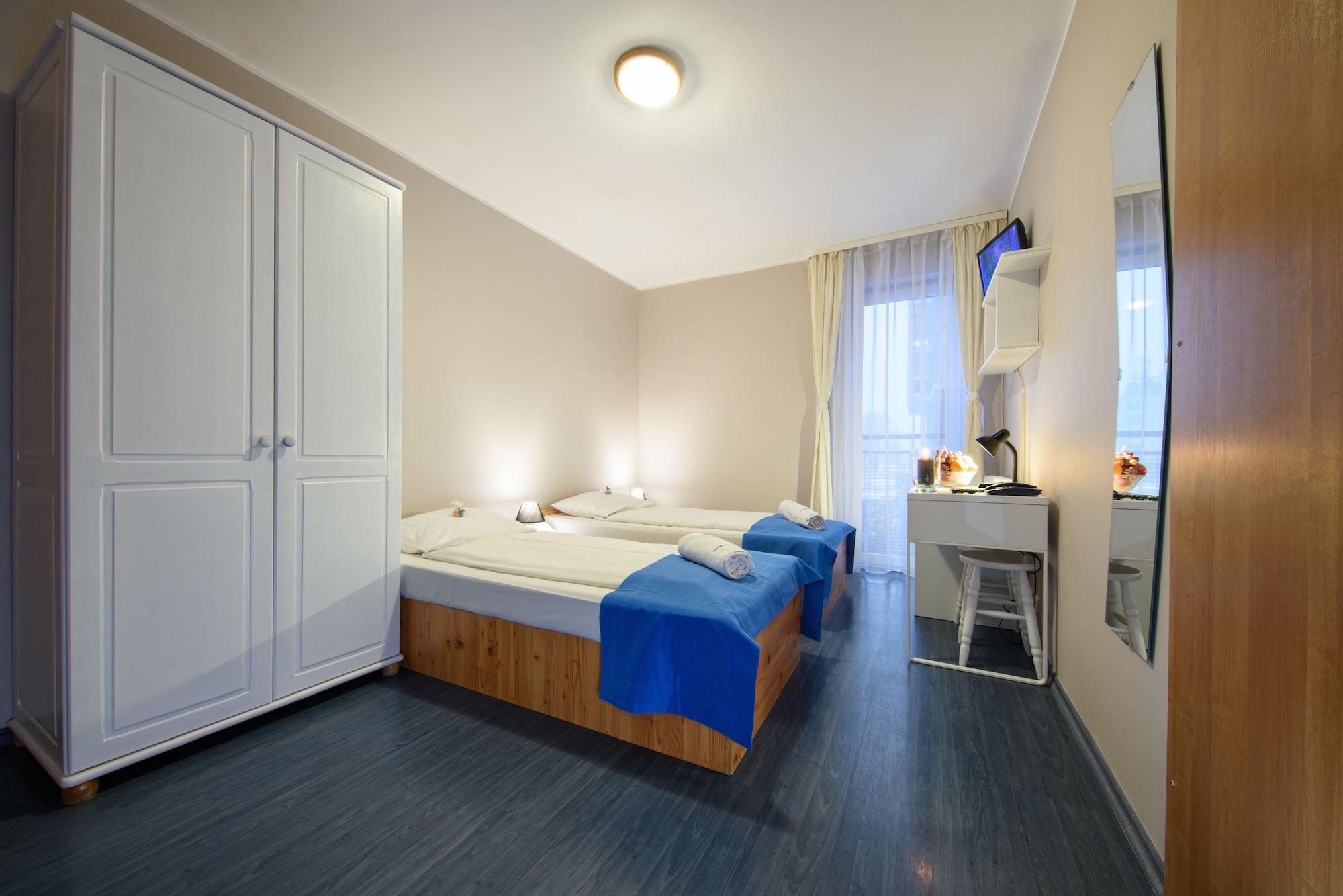 Hotel Nowa Panorama Cracovia Exterior foto