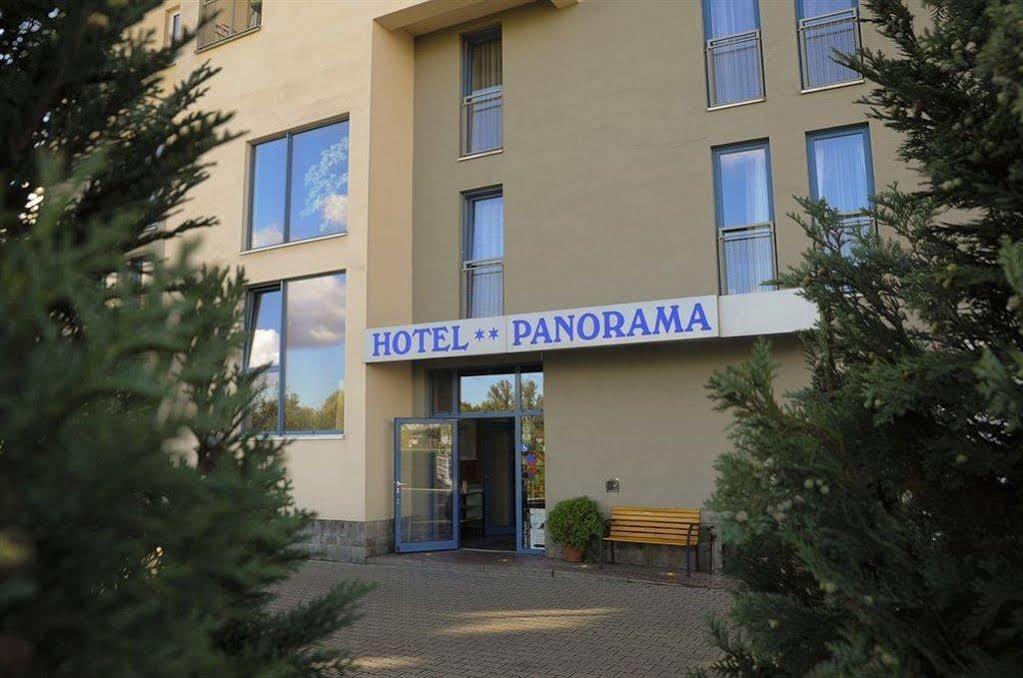 Hotel Nowa Panorama Cracovia Exterior foto
